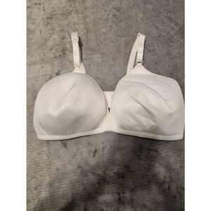 Fruit of the Loom Size 40DD Wireless T-shirt Bra White